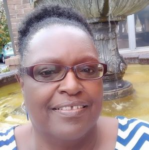 Meet your Posher, Marion